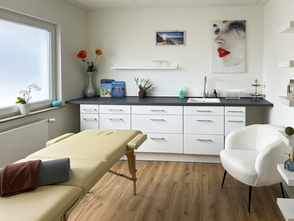 Bewegung Bewegt Praxis - Tanja Schmierer-1